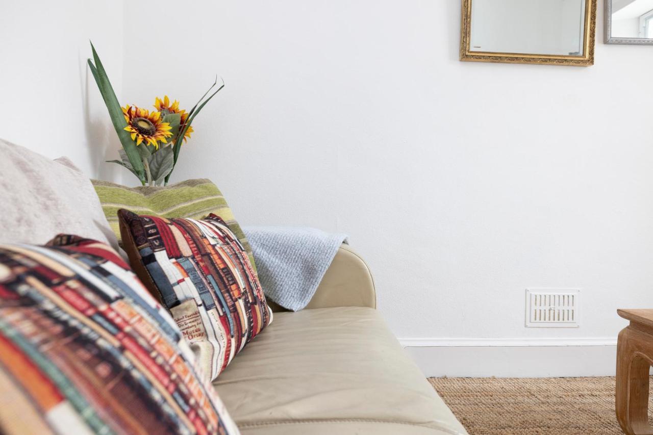 Apartament Joivy Cosy Flat In The Heart Of Edynburg Zewnętrze zdjęcie